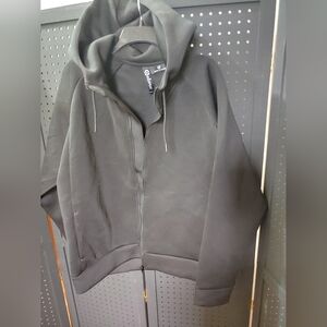Gildan Men's Black Zip-Up Sweater